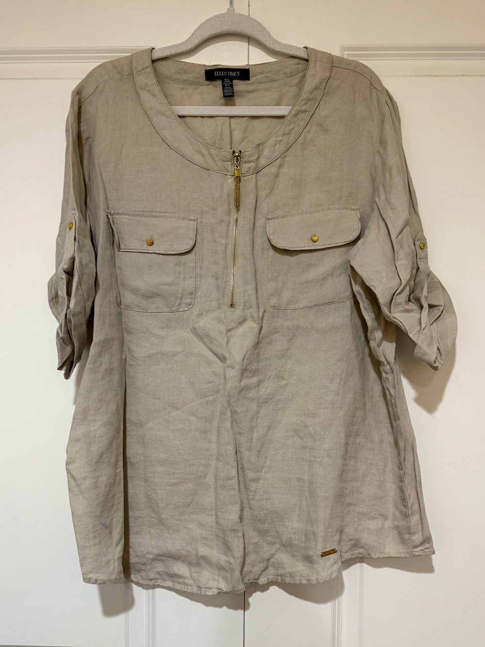 Ellen Tracy Beige 💯% linen top NWOT